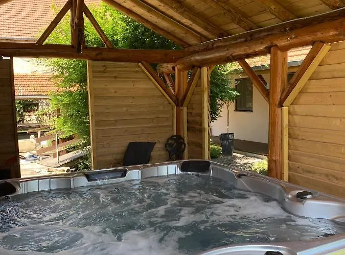 Hagebuche Brouviller