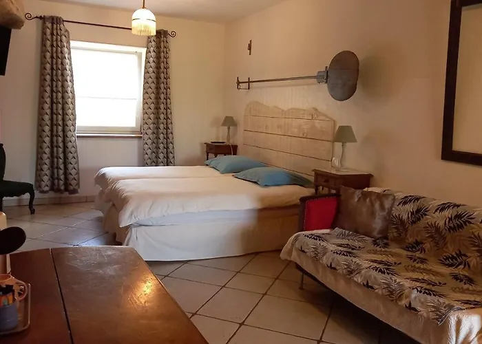 Hagebuche 4* Brouviller