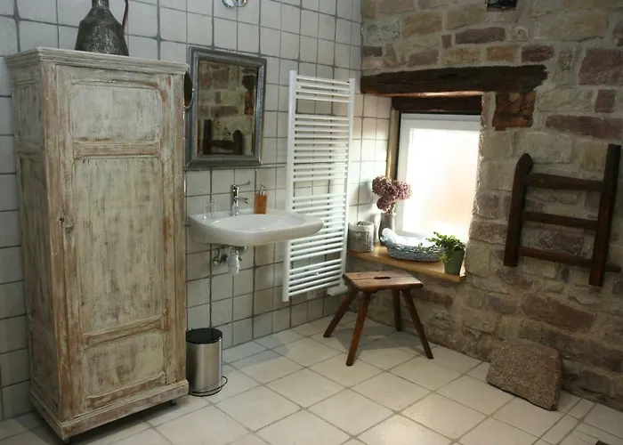 Hagebuche Brouviller